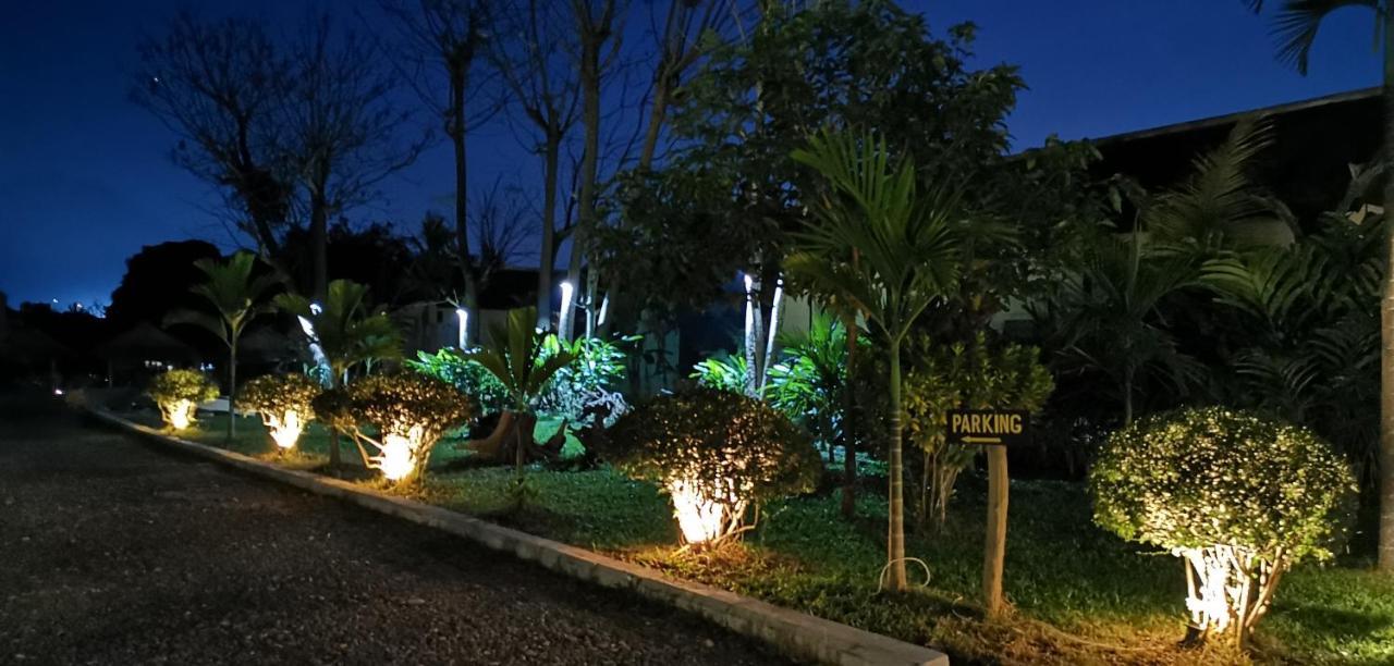 Luang Prabang Chanon Hotel Zewnętrze zdjęcie